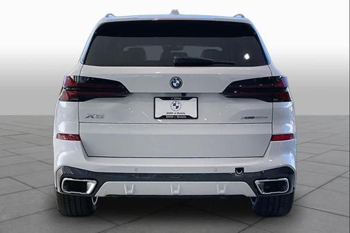 Mineral White Metallic 2026 BMW X5 PHEV xDrive50e