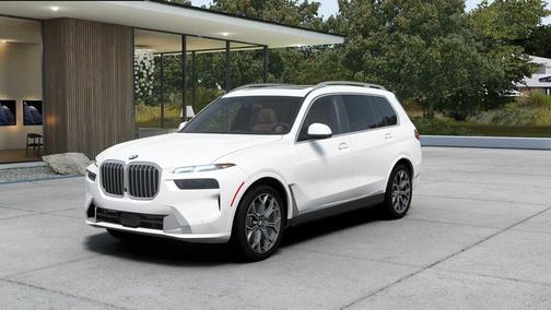 Mineral White Metallic 2026 BMW X7 xDrive40i