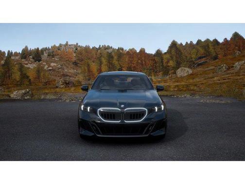 Dark Graphite Metallic 2027 BMW 530 i