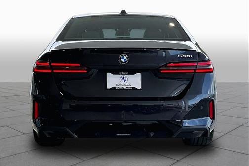 Dark Graphite Metallic 2027 BMW 530 i
