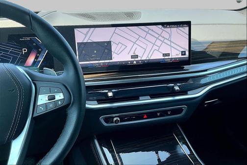 Mineral White Metallic 2026 BMW X5 xDrive40i