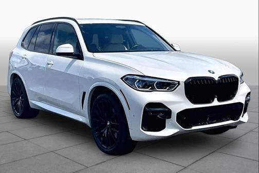 Mineral White Metallic 2023 BMW X5 sDrive40i