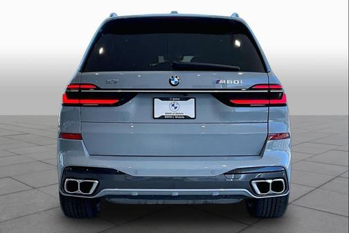 Brooklyn Grey Metallic 2026 BMW X7 M60i