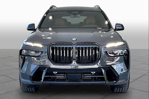 Dravit Grey Metallic 2027 BMW X7 xDrive40i