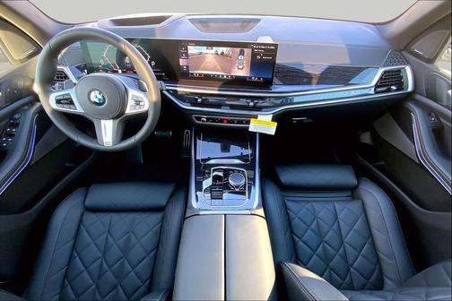 Mineral White Metallic 2026 BMW X5 sDrive40i