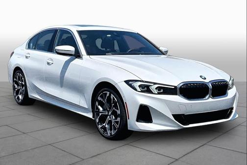 Mineral White Metallic 2025 BMW 330