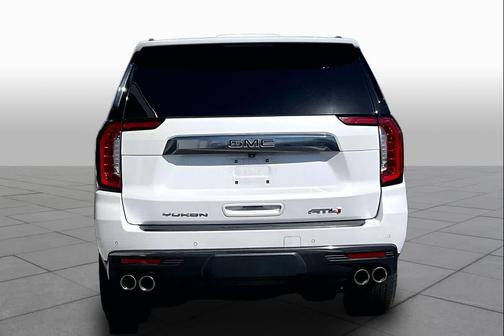White Frost Tricoat 2024 GMC Yukon 4WD AT4