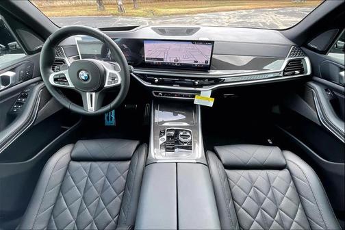 Brooklyn Grey Metallic 2026 BMW X5 M60i