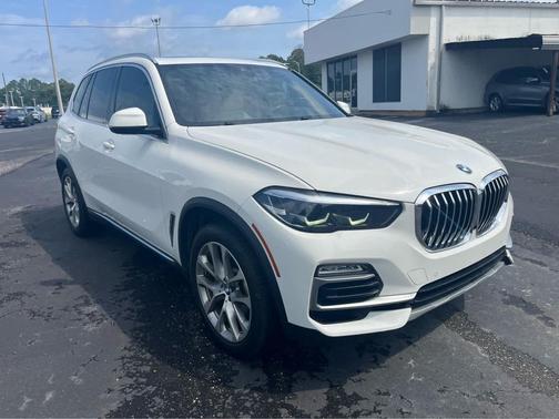 Alpine White 2020 BMW X5 sDrive40i