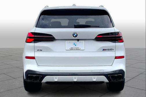 Mineral White Metallic 2026 BMW X5 M60i