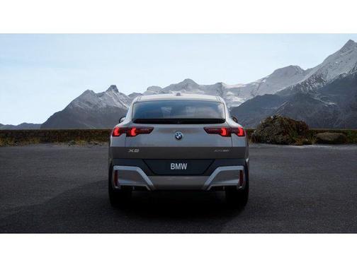 Skyscraper Grey Metallic 2026 BMW X2 xDrive28i