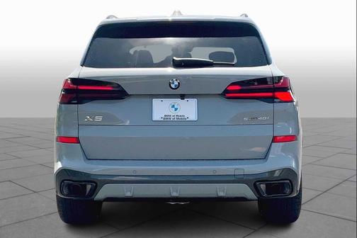 Brooklyn Grey Metallic 2026 BMW X5 sDrive40i