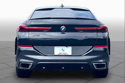 Black Sapphire Metallic 2021 BMW X6 sDrive40i