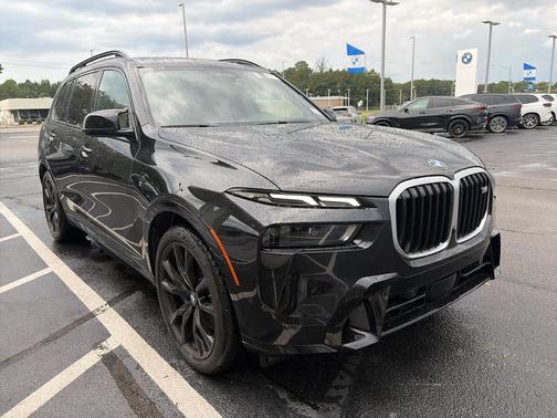 Black Sapphire Metallic 2026 BMW X7 M60i