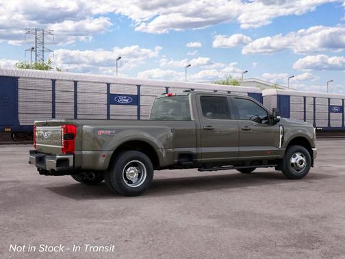 2027 Ford F-350 CREW/C