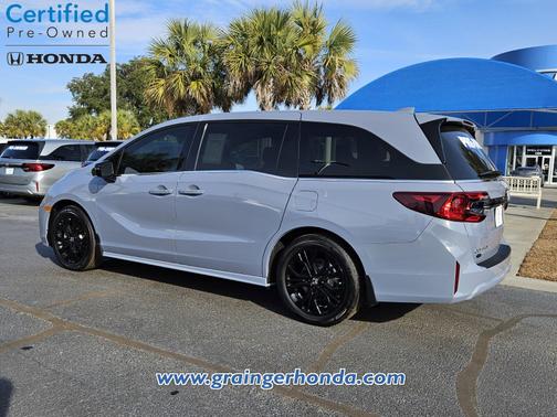 2025 Honda Odyssey 