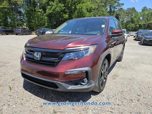 Deep Scarlet Pearl 2022 Honda Pilot