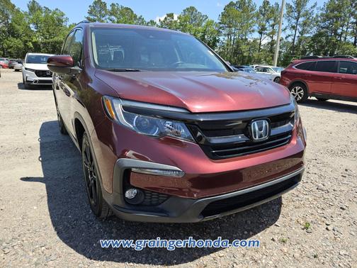Deep Scarlet Pearl 2022 Honda Pilot