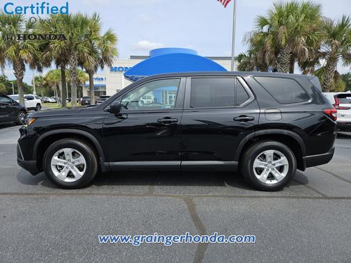 Crystal Black Pearl 2023 Honda Pilot