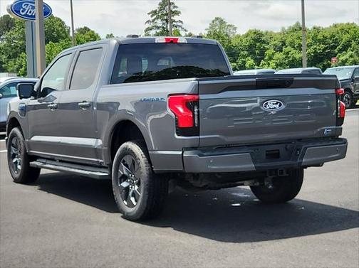 2025 Ford F-150 Lightning Flash