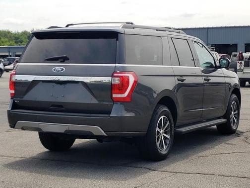 Photo 4 of 30 of 2020 Ford Expedition Max XLT