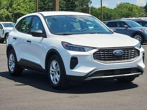 2023 Ford Escape SE