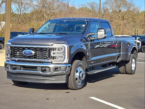 2026 Ford F-350 Lariat