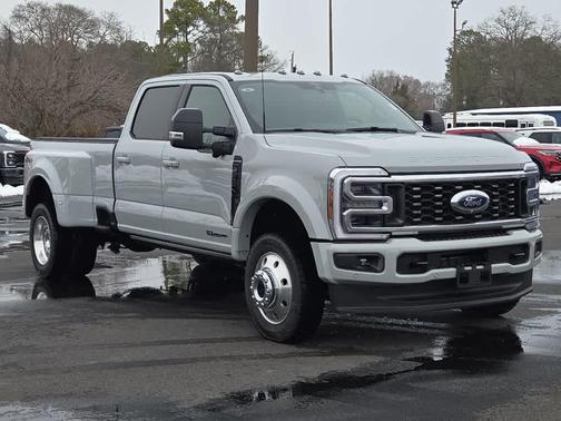 AVALANCHE 2026 Ford F-450 Platinum