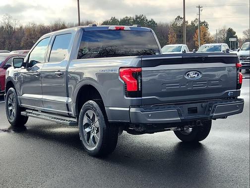 2025 Ford F-150 Lightning Flash