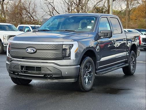 2025 Ford F-150 Lightning Flash