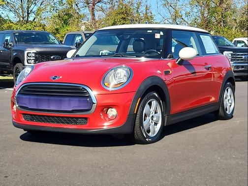 2017 MINI Hardtop Cooper