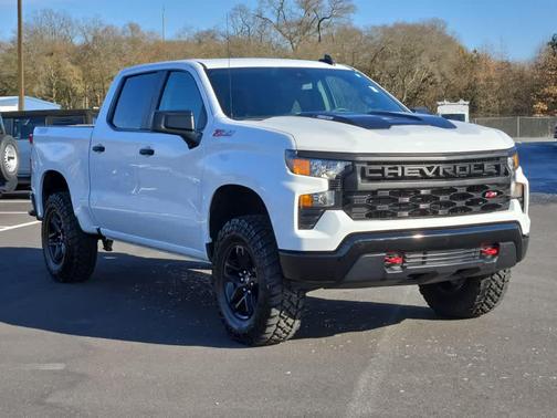 2025 Chevrolet Silverado 1500 Custom Trail Boss