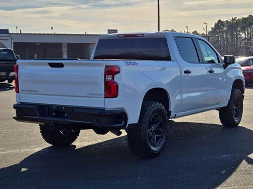 2025 Chevrolet Silverado 1500 Custom Trail Boss