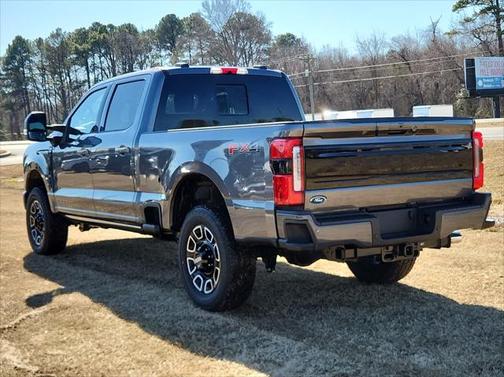 2025 Ford F-250 Platinum