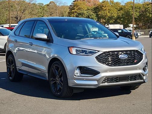 2020 Ford Edge ST