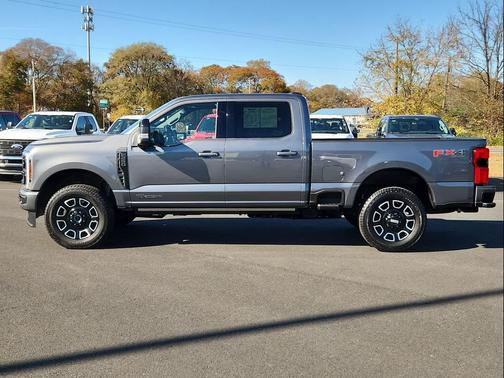 2025 Ford F-250 Platinum