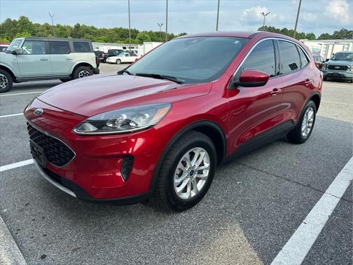 2020 Ford Escape SE