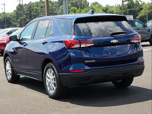 2023 Chevrolet Equinox LS