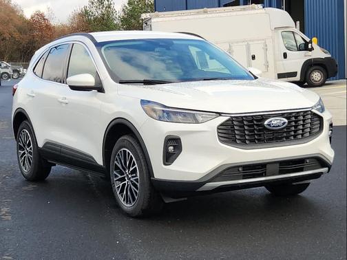 2026 Ford Escape PHEV Base