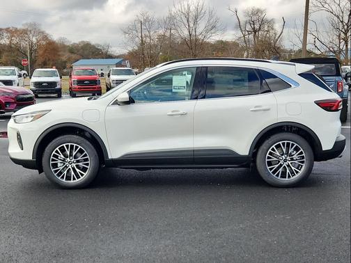 2026 Ford Escape PHEV Base