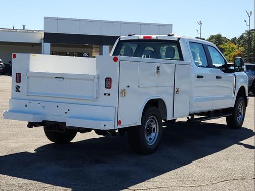 2025 Ford F-250 XL