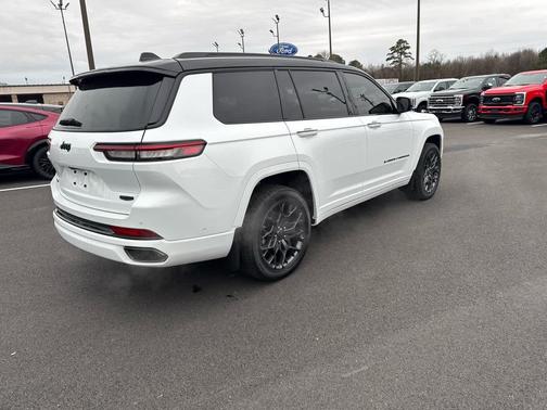 2025 Jeep Grand Cherokee L Summit Reserve