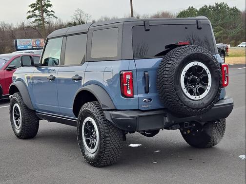 2023 Ford Bronco Badlands