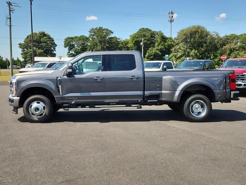 2026 Ford F-350 XLT