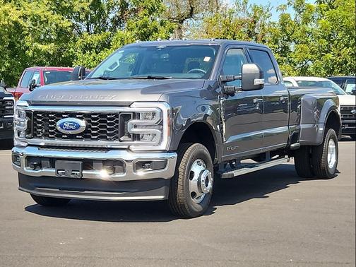 2026 Ford F-350 XLT