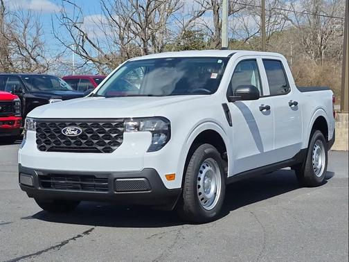 Oxford White 2026 Ford Maverick XL