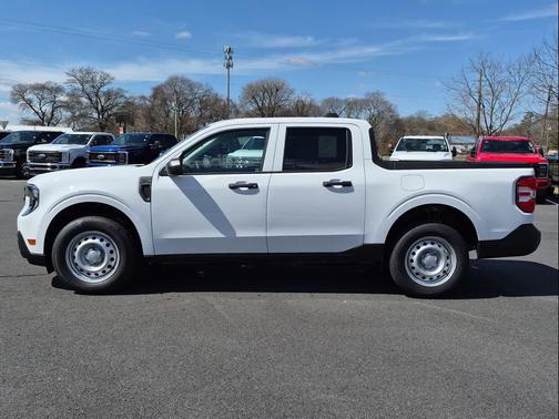 Oxford White 2026 Ford Maverick XL