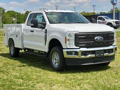 2025 Ford F-250 XL