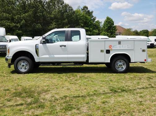 2025 Ford F-250 XL
