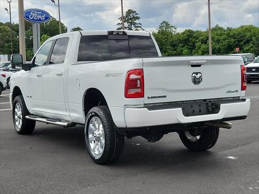 2024 RAM 2500 Laramie Crew Cab 4x4 6'4' Box